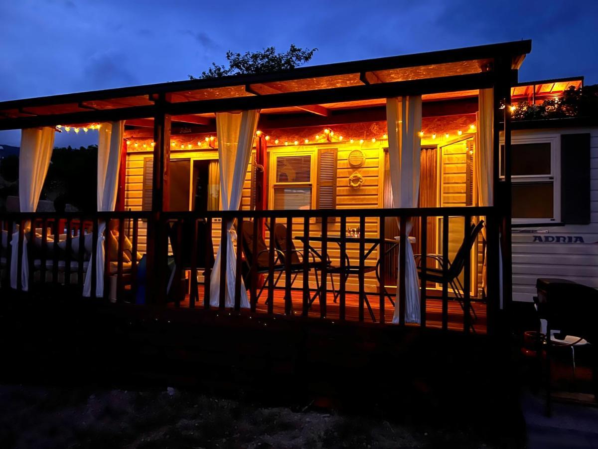 Mobile Home Nebo Luxus Klenovica Eksteriør billede